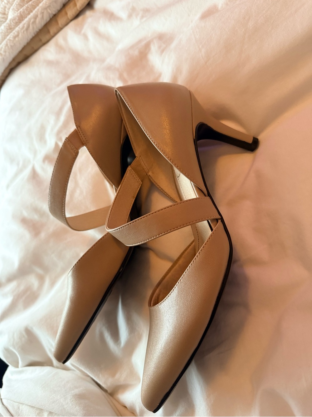 Life Stride Tan Cross-Strap Pointed-Toe Stiletto Heels New no box no tags